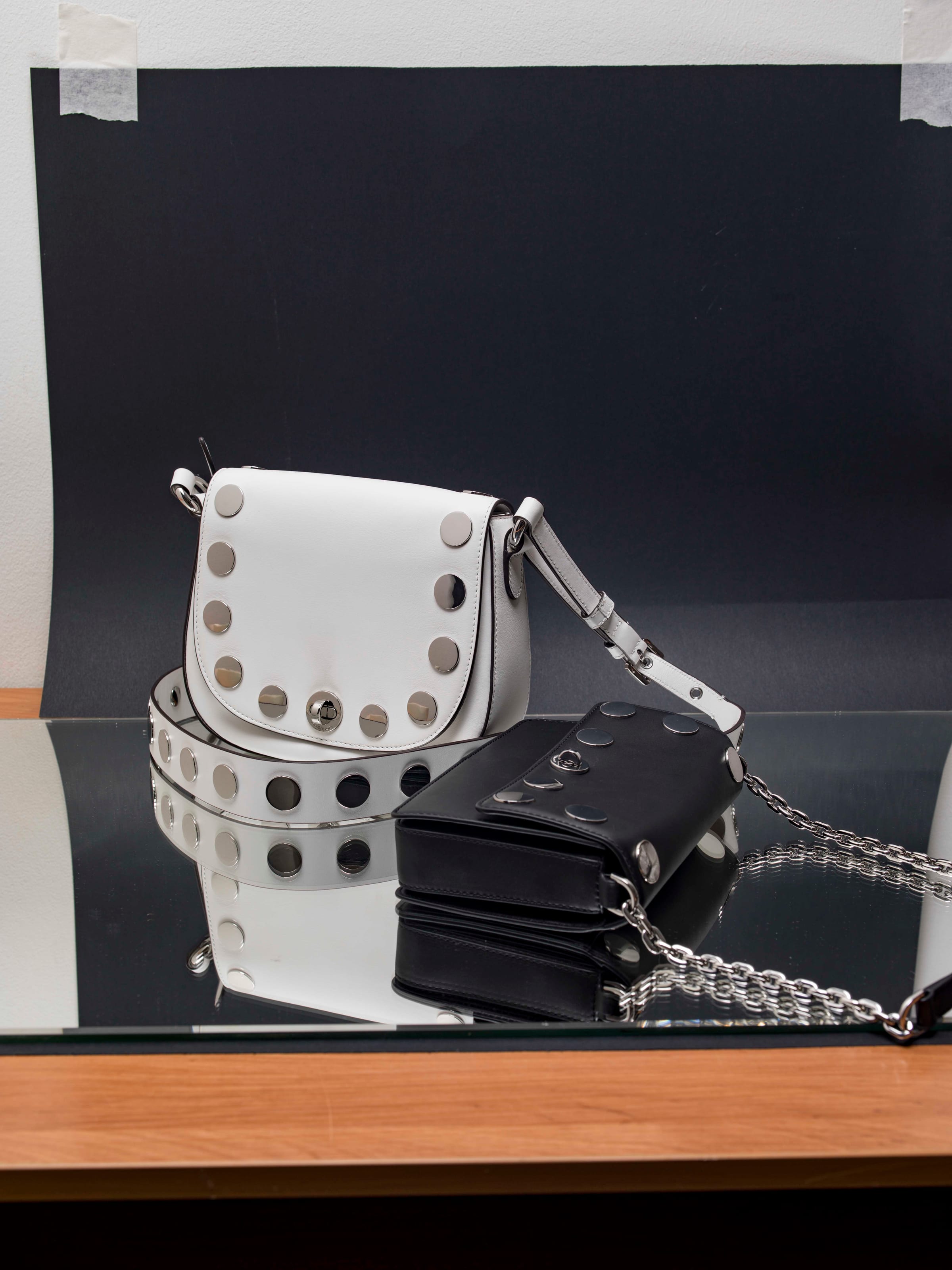 Accessories in Colour — Series 05