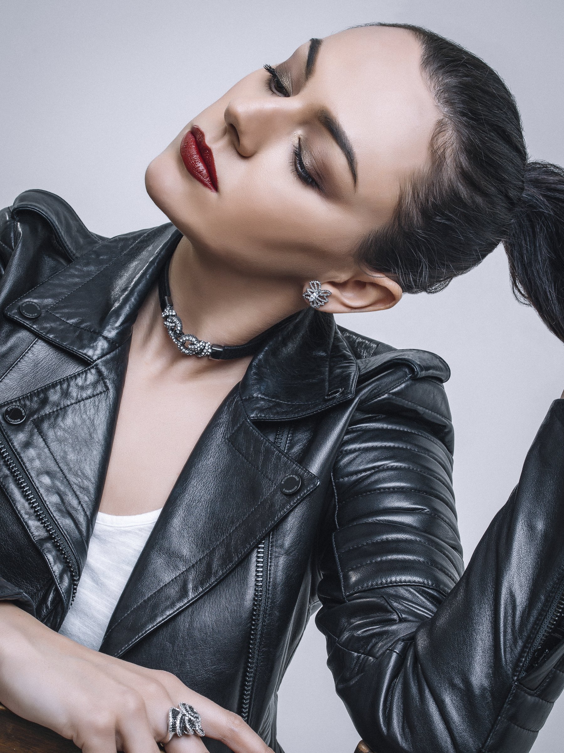 Tilla Jewelry — Series 06