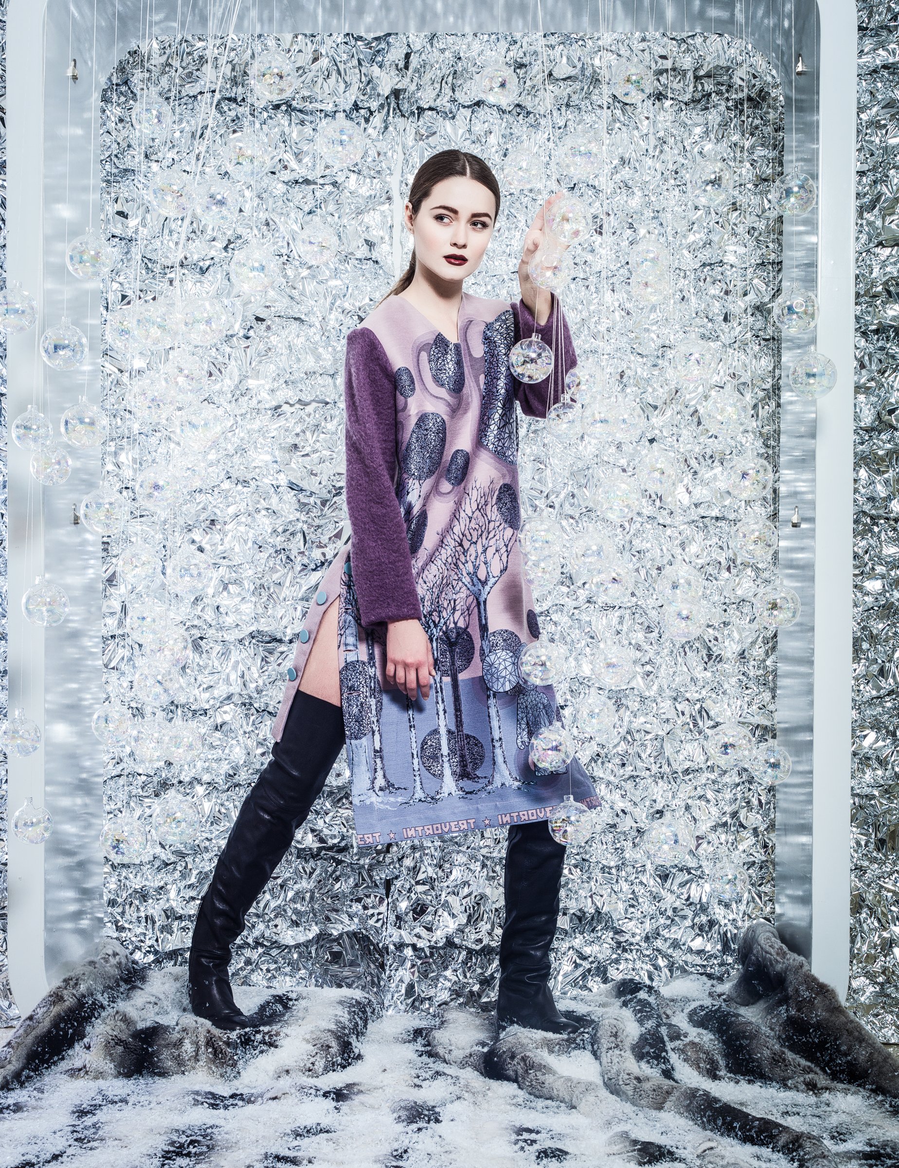 Vintage December — Series 06