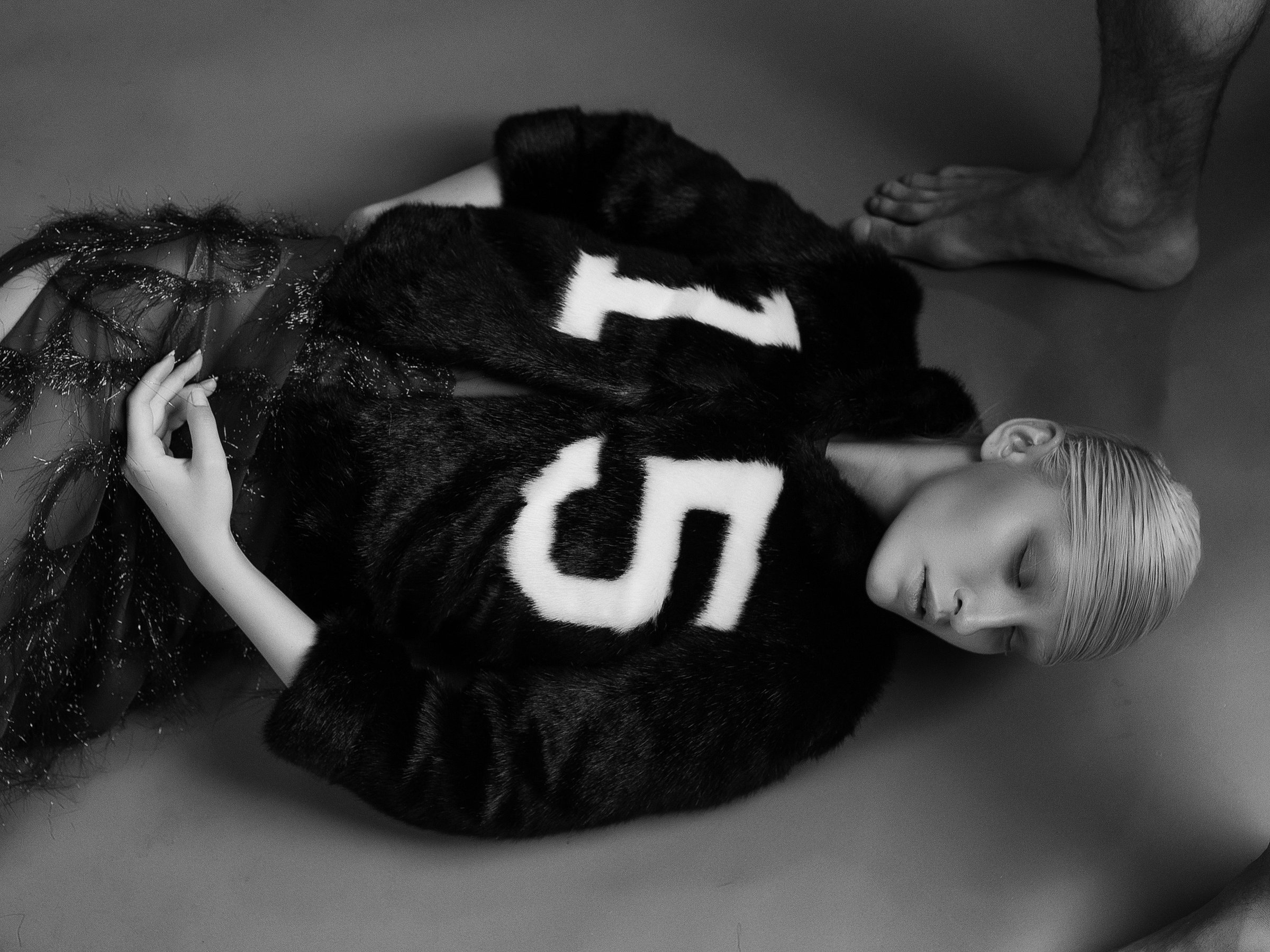 Zherebtsov B&W — Серия 02